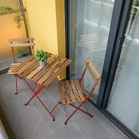 Apartment A'more
